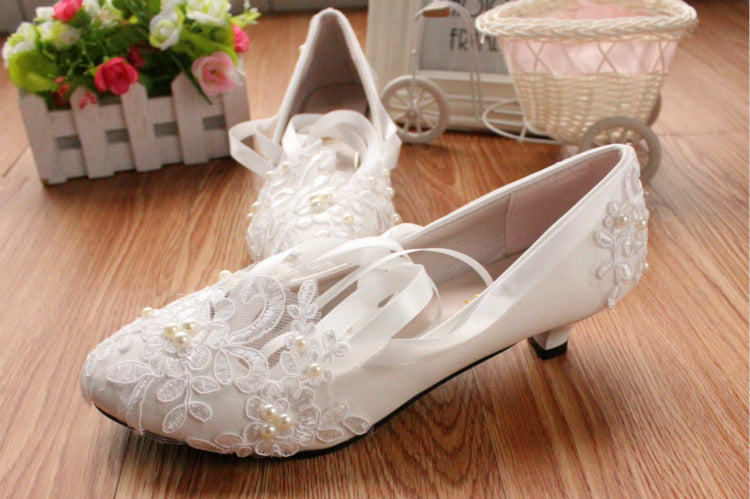 Weiße, große, flache Hochzeitsschuhe, Braut-Hochzeitsschuhe, Brautjungfern-Schuhe für Damen