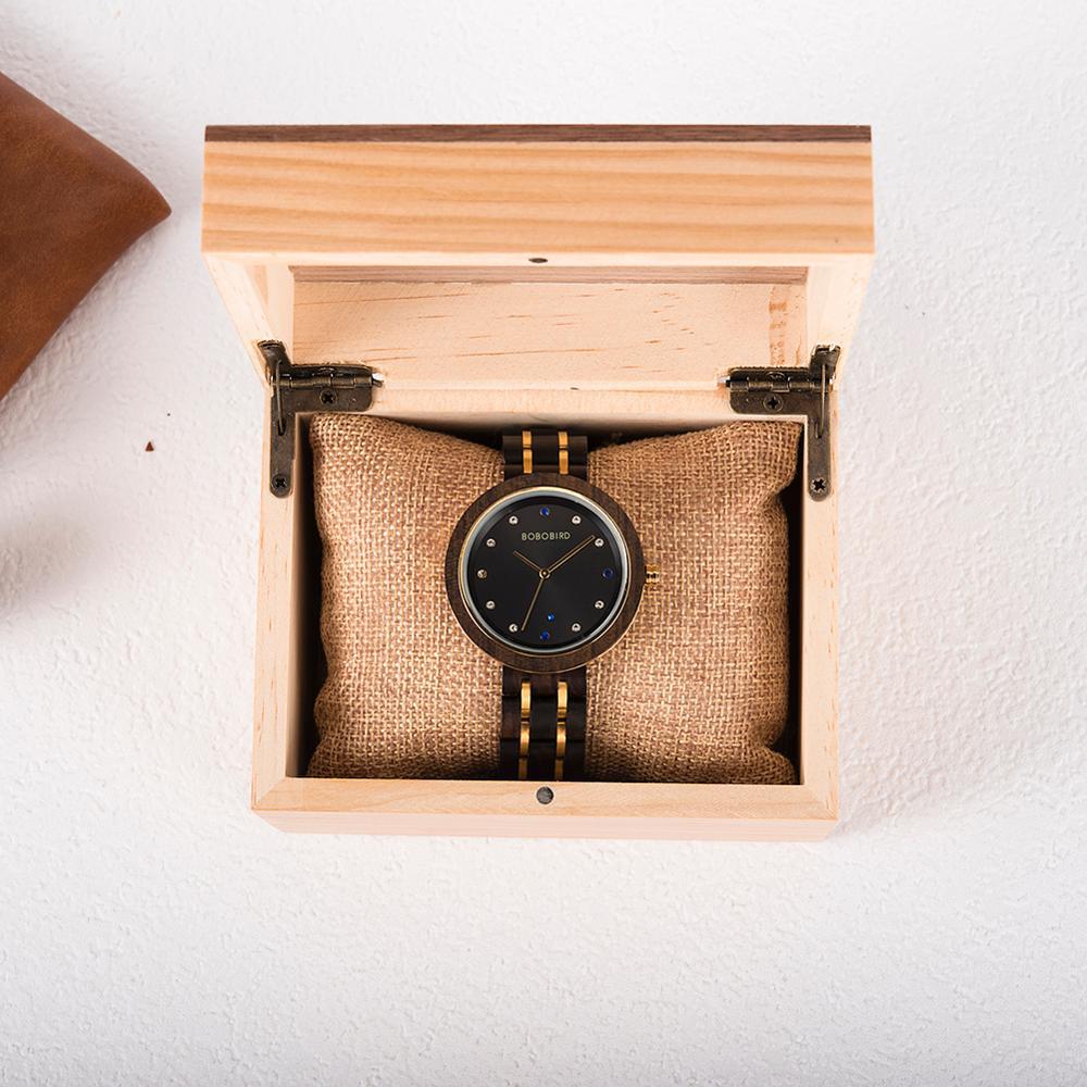 Relojes de mujer de madera maciza.